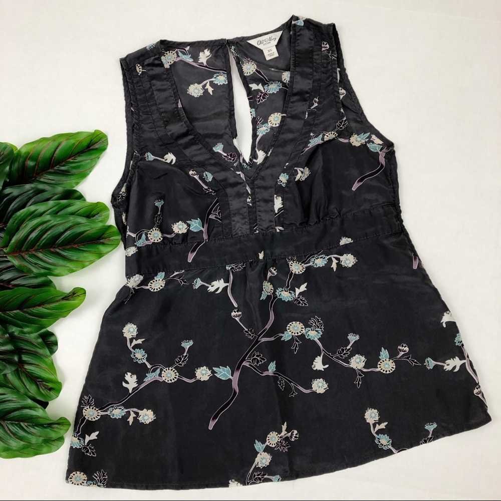 Old Navy Silk Sleeveless Blouse